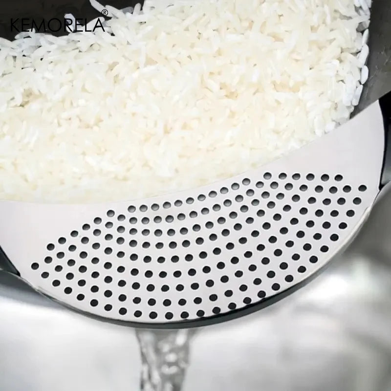 Bowl with Strainer Lid