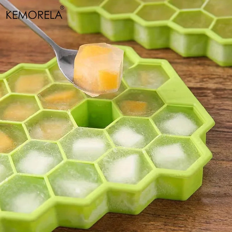 Honeycomb Silicone Ice Cube Tray (37 Cubes)