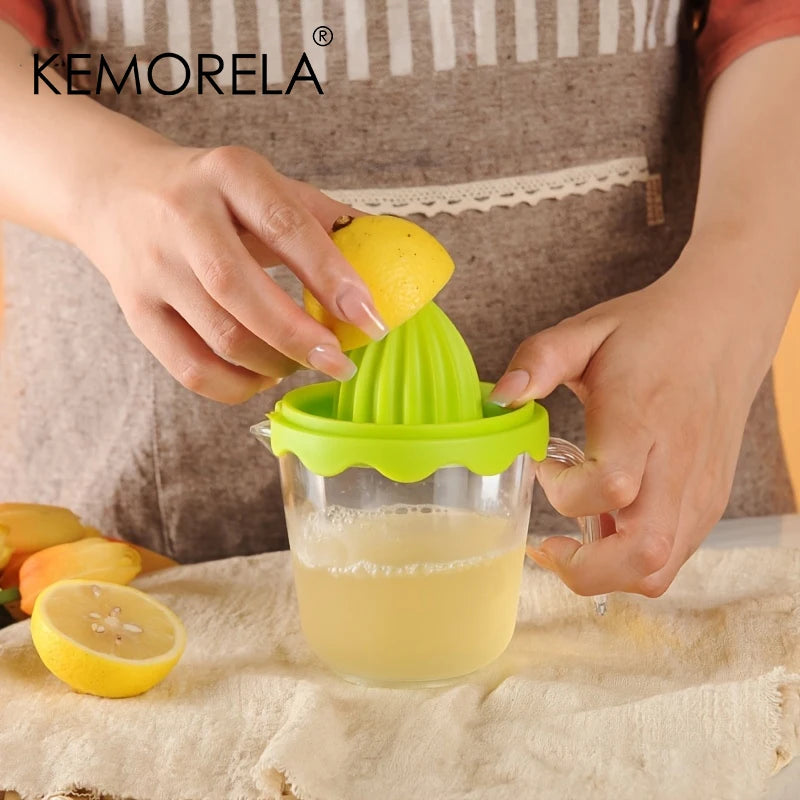 Manual Citrus Juicer with Container