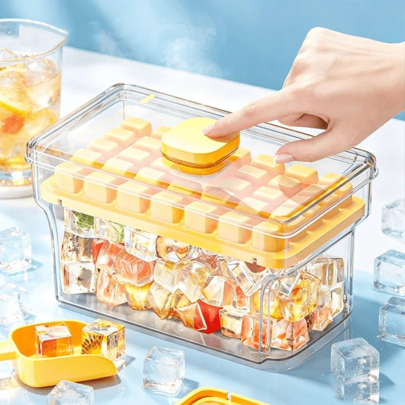 Ice Cube Tray with Storage Box & Scoop